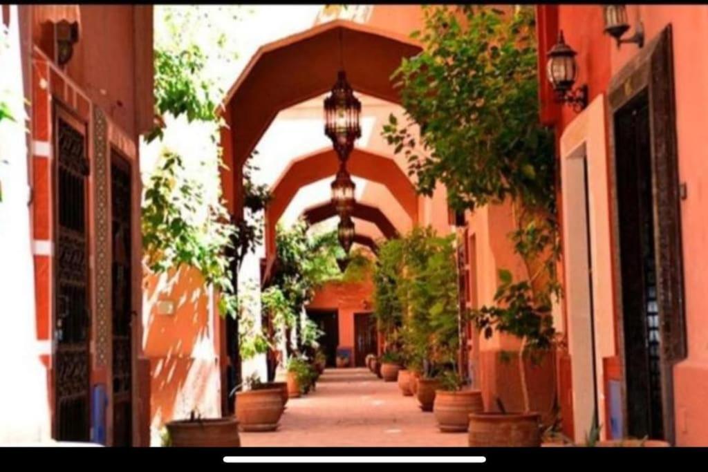 Riad Nolya Luxury Marrakech - Totalement Renove - Capacite Jusqu A 10 Lits Spacieux Μαρακές Εξωτερικό φωτογραφία