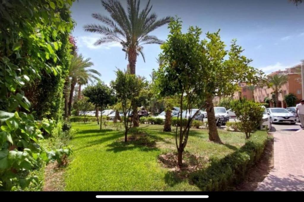 Riad Nolya Luxury Marrakech - Totalement Renove - Capacite Jusqu A 10 Lits Spacieux Μαρακές Εξωτερικό φωτογραφία